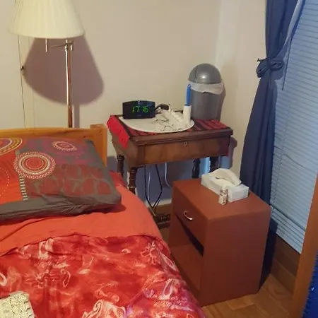 Séjour chez l'habitant Jolie Dans Copropriété Paisible *
